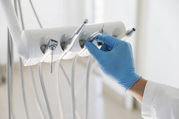 Professional Dental technician working in Olivette, MO